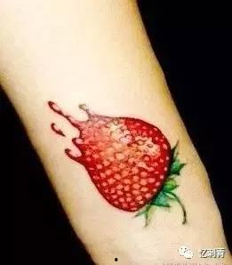 纹身的网红吃瓜视频,揭秘娱乐圈幕后故事