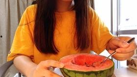 吃瓜韩国网红留学生,吃瓜背后的留学生活揭秘